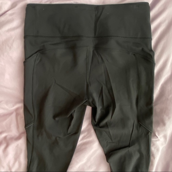 Lululemon legging | High-Impact | Running +Lifting - Picture 4 of 6